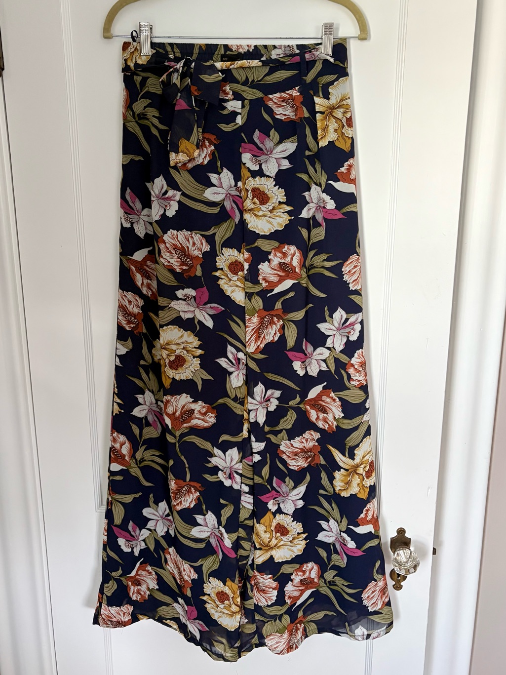 Miss Avenue Navy Floral Tie-Waist Floral Wide Leg Pant
